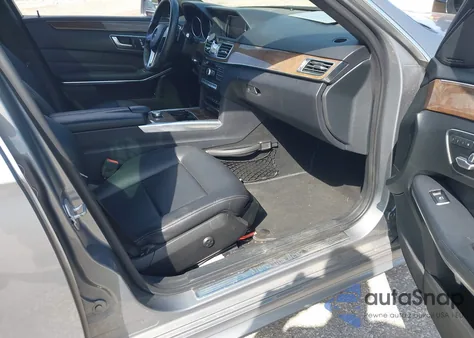 2015 Mercedes-Benz E 350 4Matic z USA, uszkodzony, nr VIN WDDHF8JBXFB133335